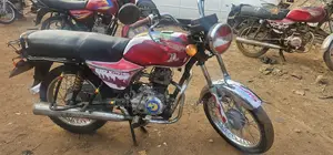 Bajaj Boxer 2017 Red