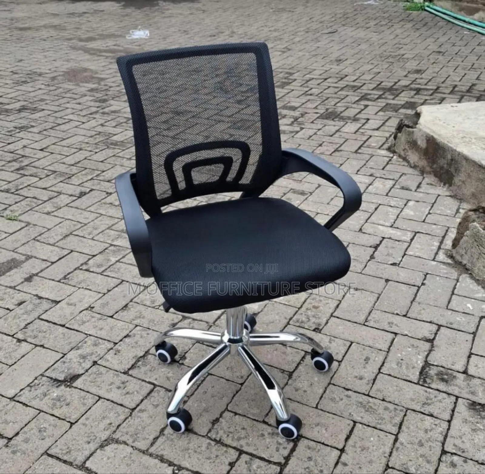 New Comfortable Meshback Chair