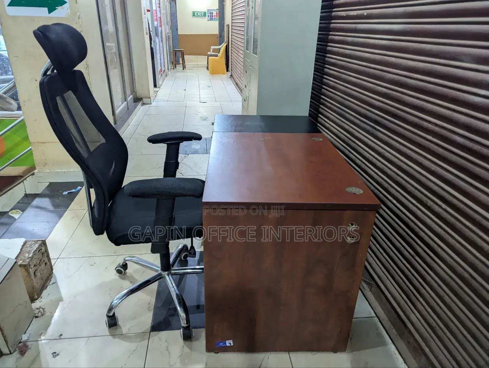 Used Office Desk and Office Chair