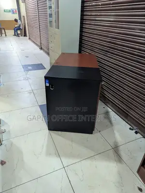 Second and 4 Drawered Office Desk With a Central Lock Key