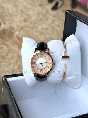 Crown Ladies' Analog Wrist Time Piece at 20% Discount