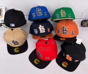 St. Louis Cardinals Cap. Los Angeles or Pittsburgh Pirate