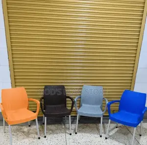 Steel Legs Plastic Chairs Plastic Chairs