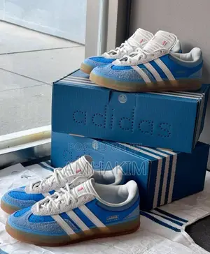 Classic Casual Adidas Gazelle Low Sneakers in Stock