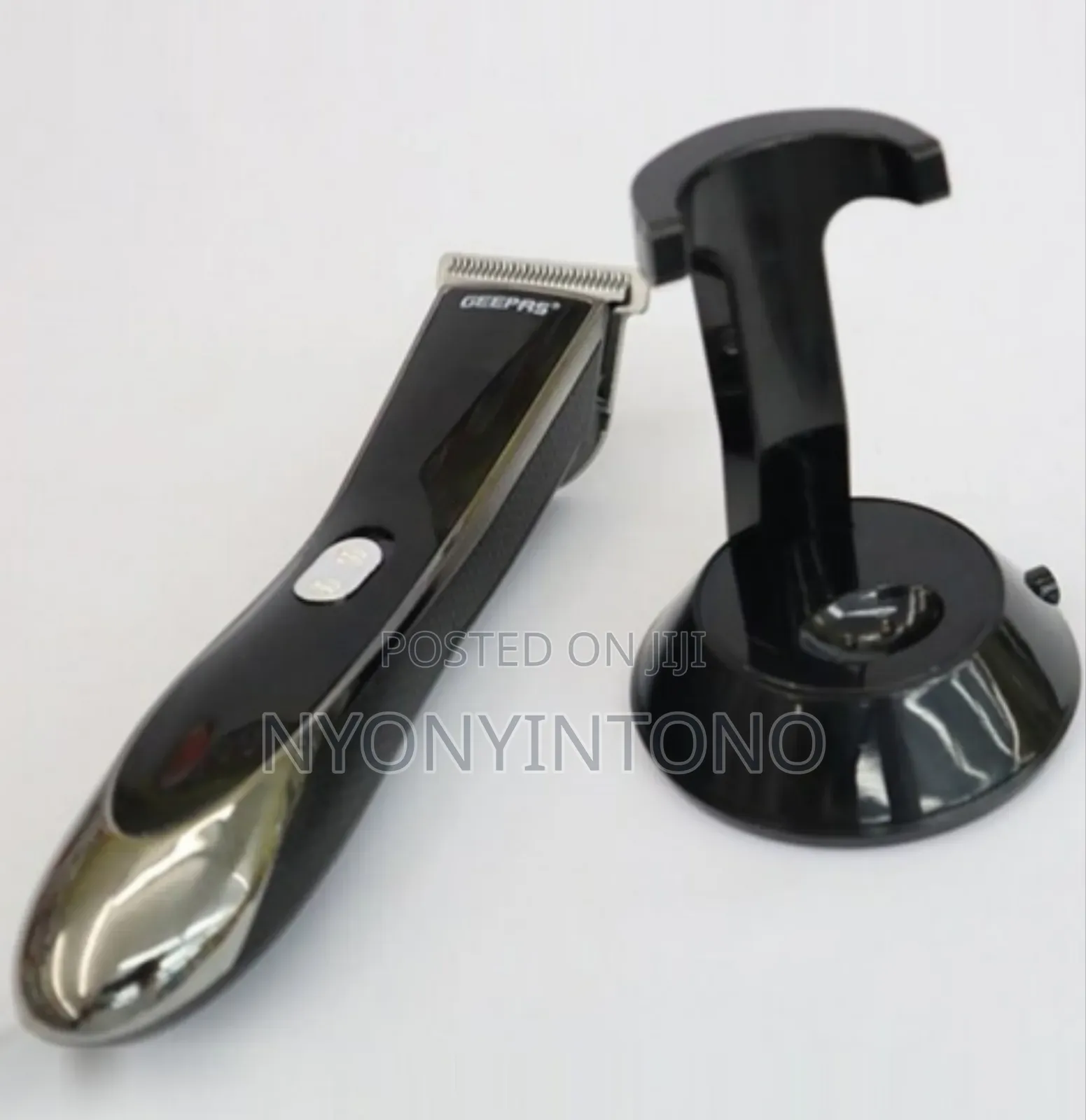Geepas Top-Quality Rechargeable Body Trimmer With Long Battery Life