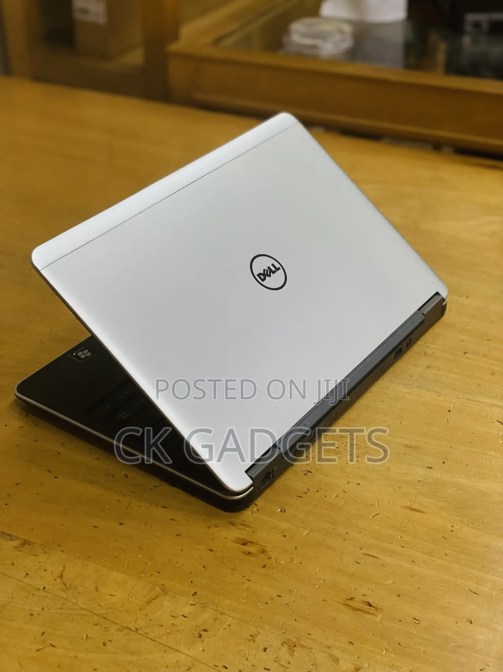 Laptop Dell Latitude E7240 8GB Intel Core I5 SSD 256GB