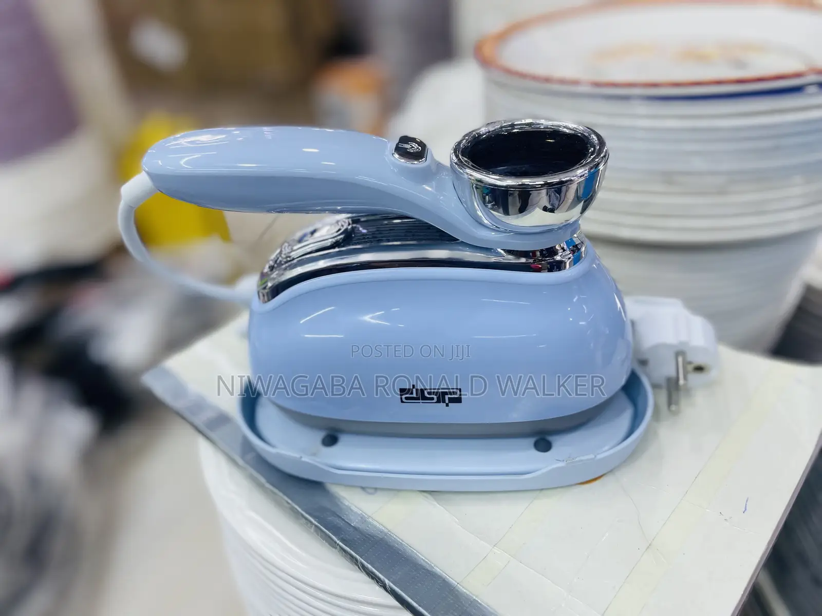 DSP Quality Min Steamer Iron