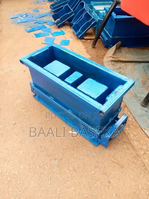 First Class Block Moulds/Moulding Box/All Sizes