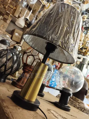 200 Rt Bedside Lamp