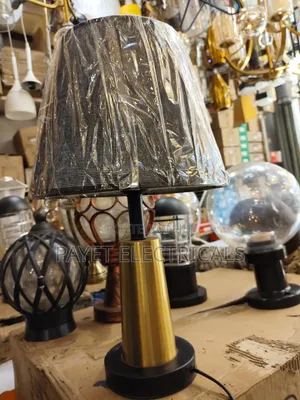 200 Rt Bedside Lamp