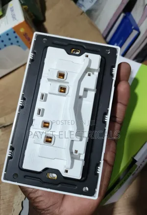 Double Socket