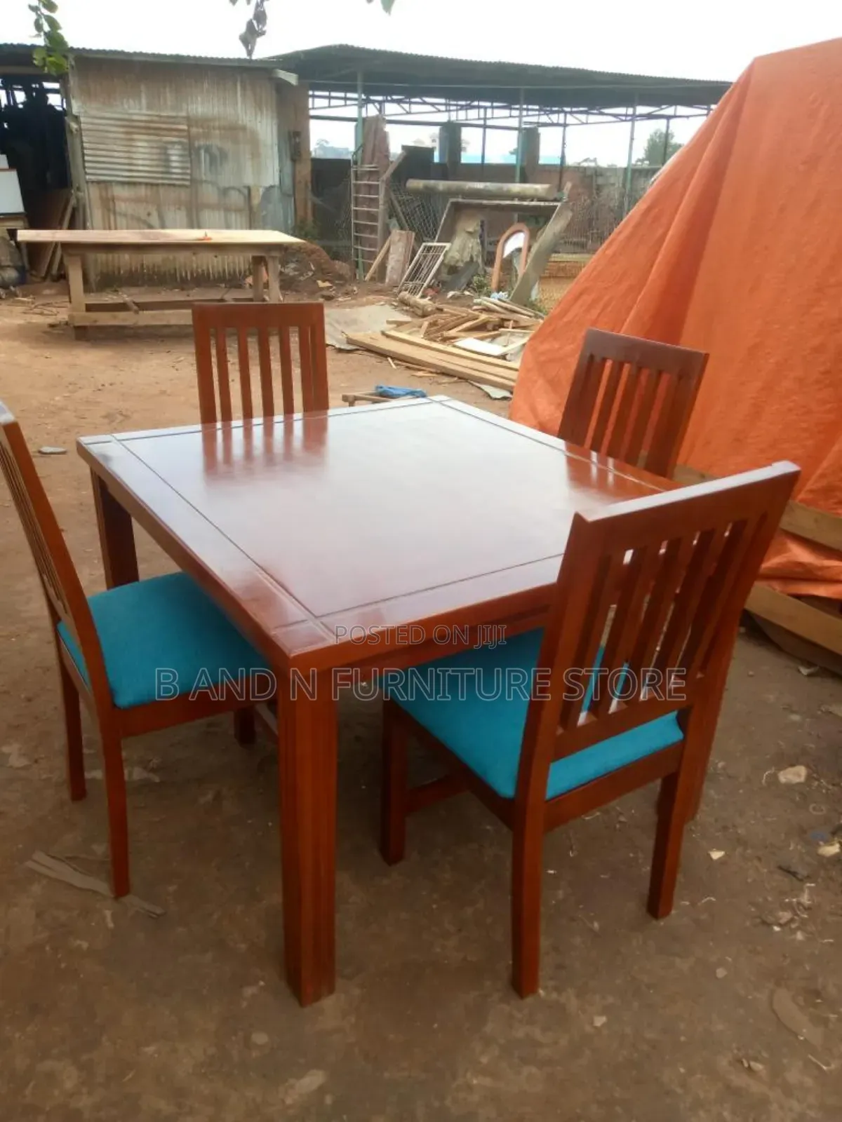 Four Seater Dinning Table