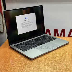 Laptop Apple MacBook Pro 2021 M1 16GB Apple M1 SSD 512GB