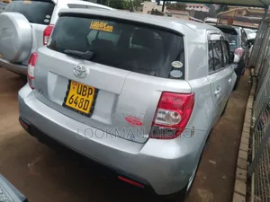 Toyota IST 2008 Silver