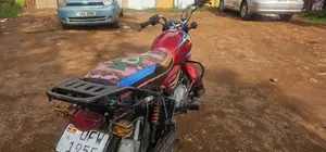 Bajaj Boxer 125 2024 Red