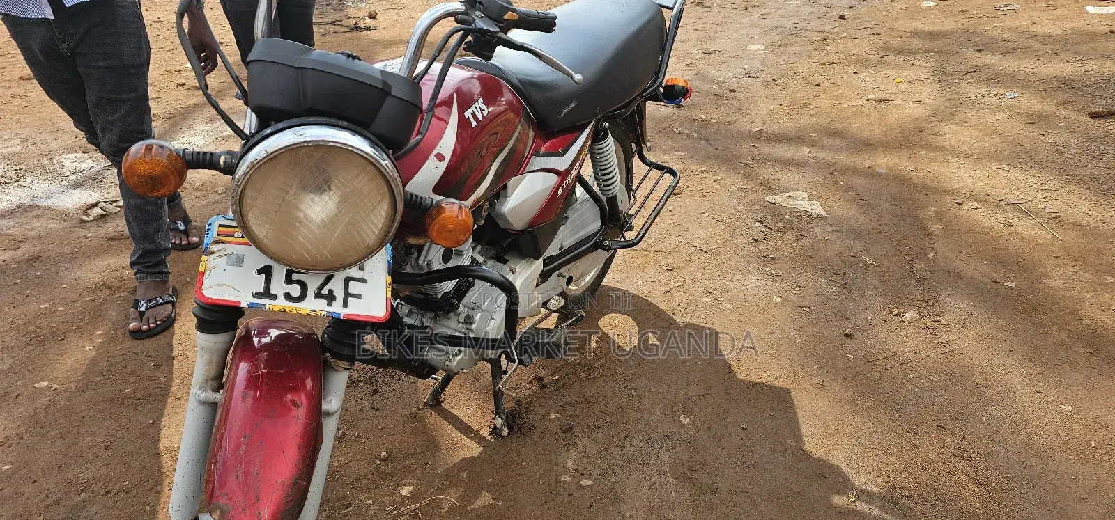 TVS HLX 125 2023 Red