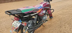 TVS HLX 125 2023 Red