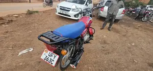 Bajaj Boxer 125 2024 Red