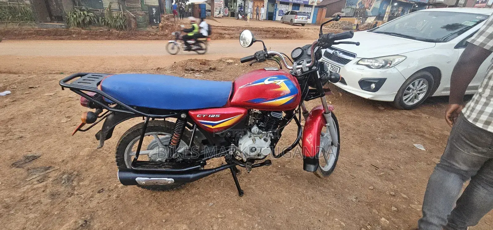 Bajaj Boxer 125 2024 Red