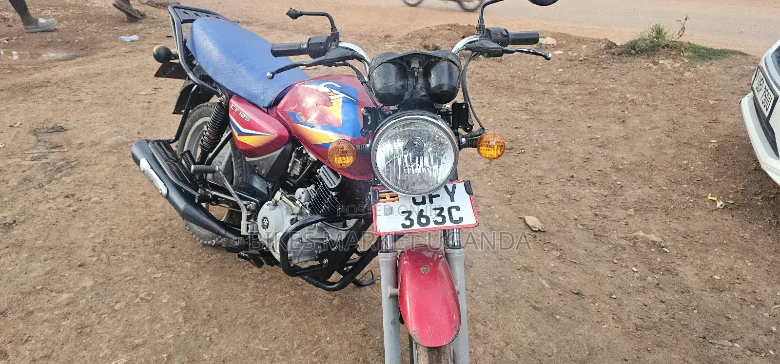 Bajaj Boxer 125 2024 Red