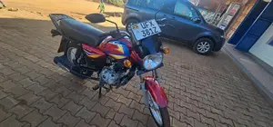 Bajaj Boxer 125 2024 Red