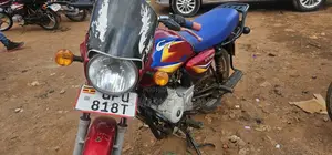 Bajaj Boxer 125 2024 Red