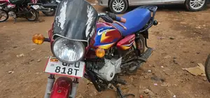 Bajaj Boxer 125 2024 Red