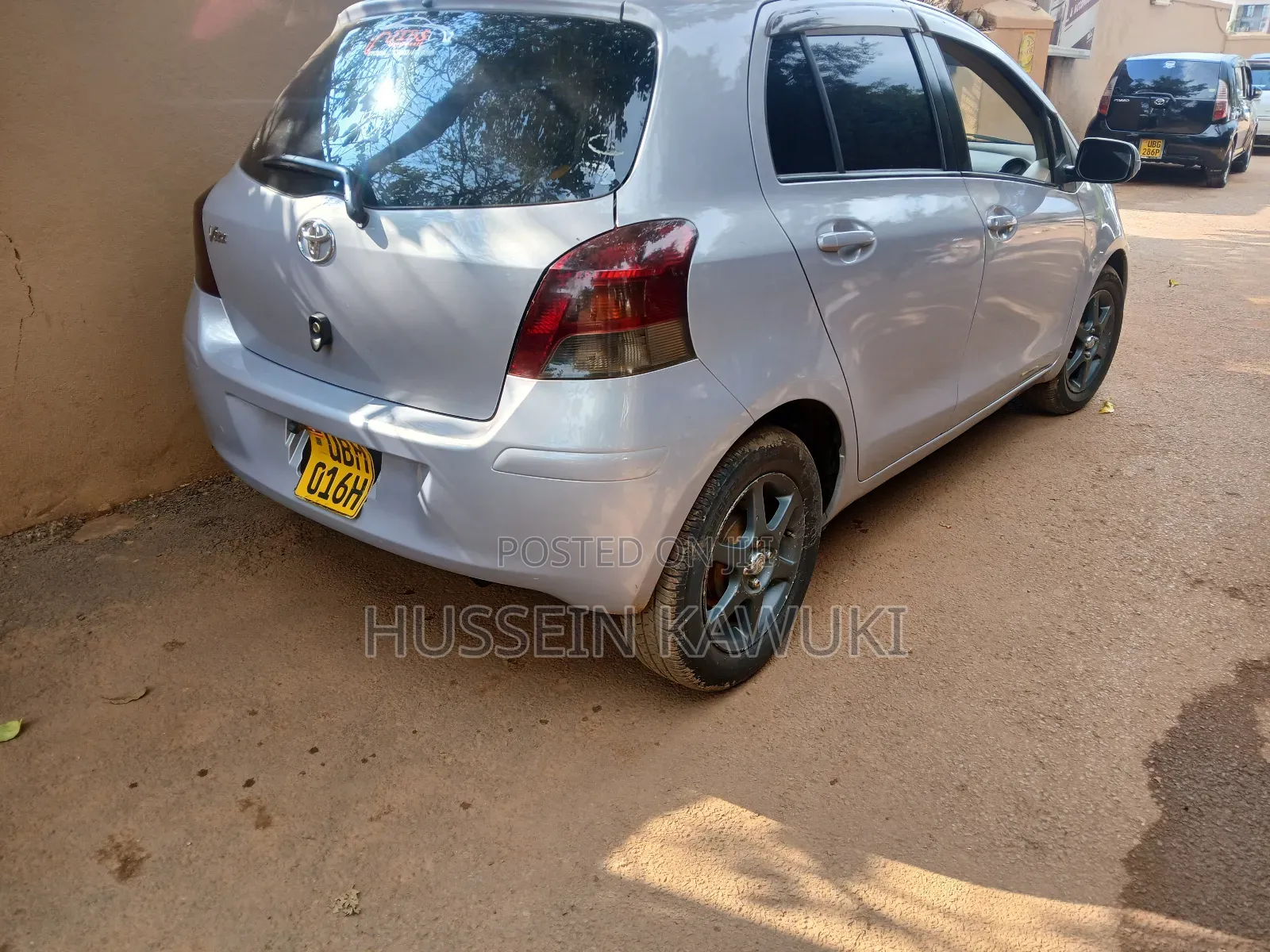 Toyota Vitz 2008 Silver