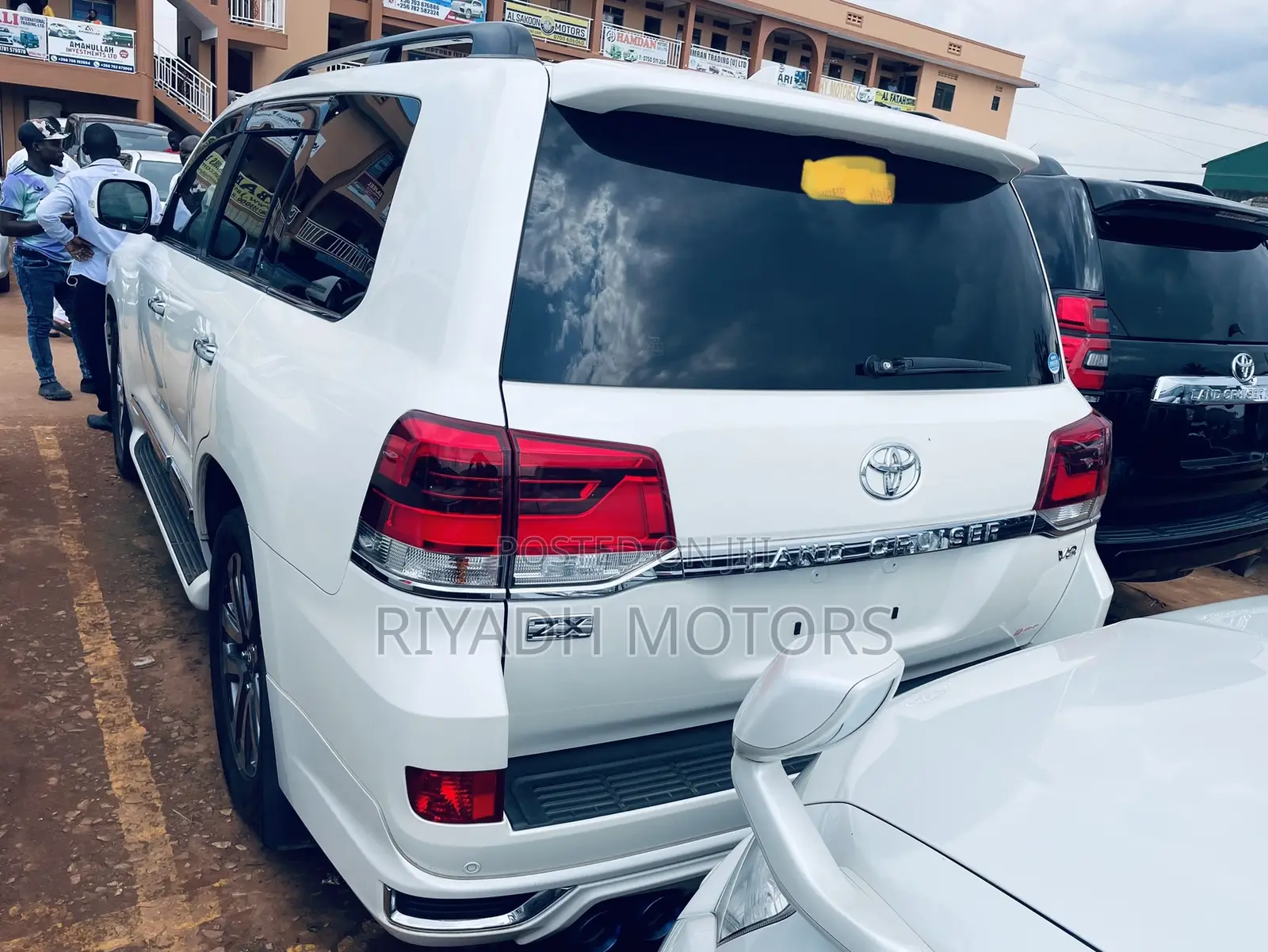 Toyota Land Cruiser 2019 White