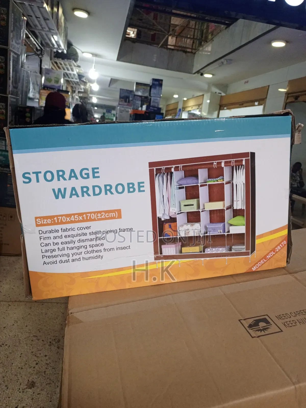 Chao Ge Storage Wardrobe, Model NDL-28170.