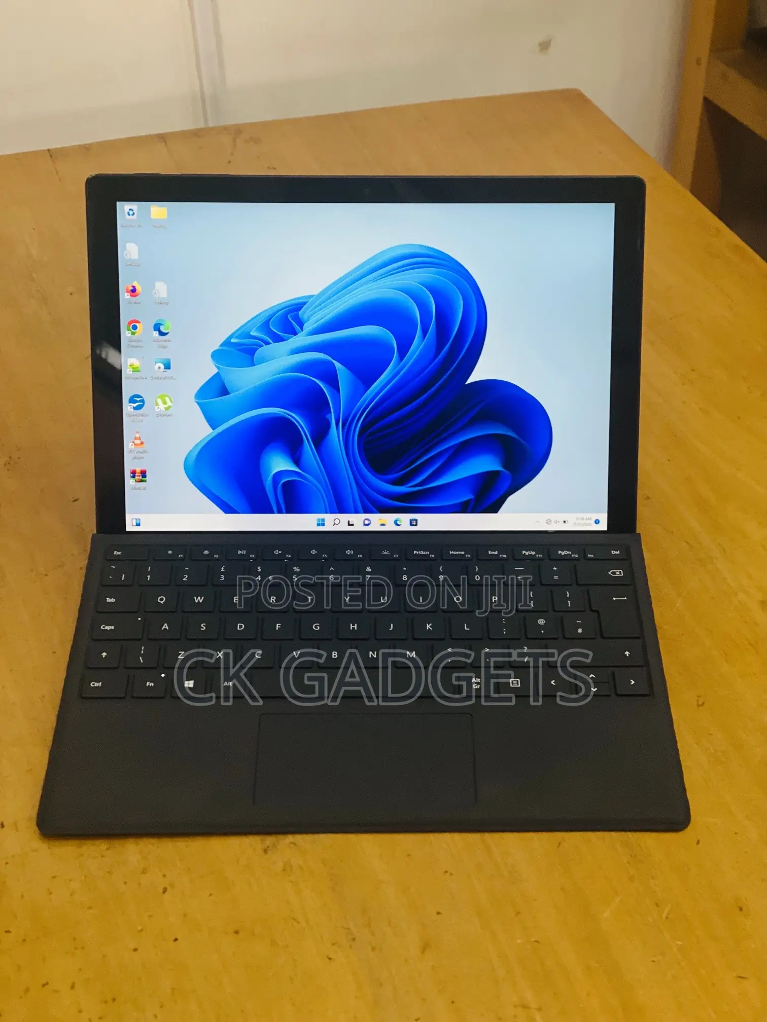 New Laptop Microsoft Surface Pro 7+ 8GB Intel Core I5 SSD 256GB