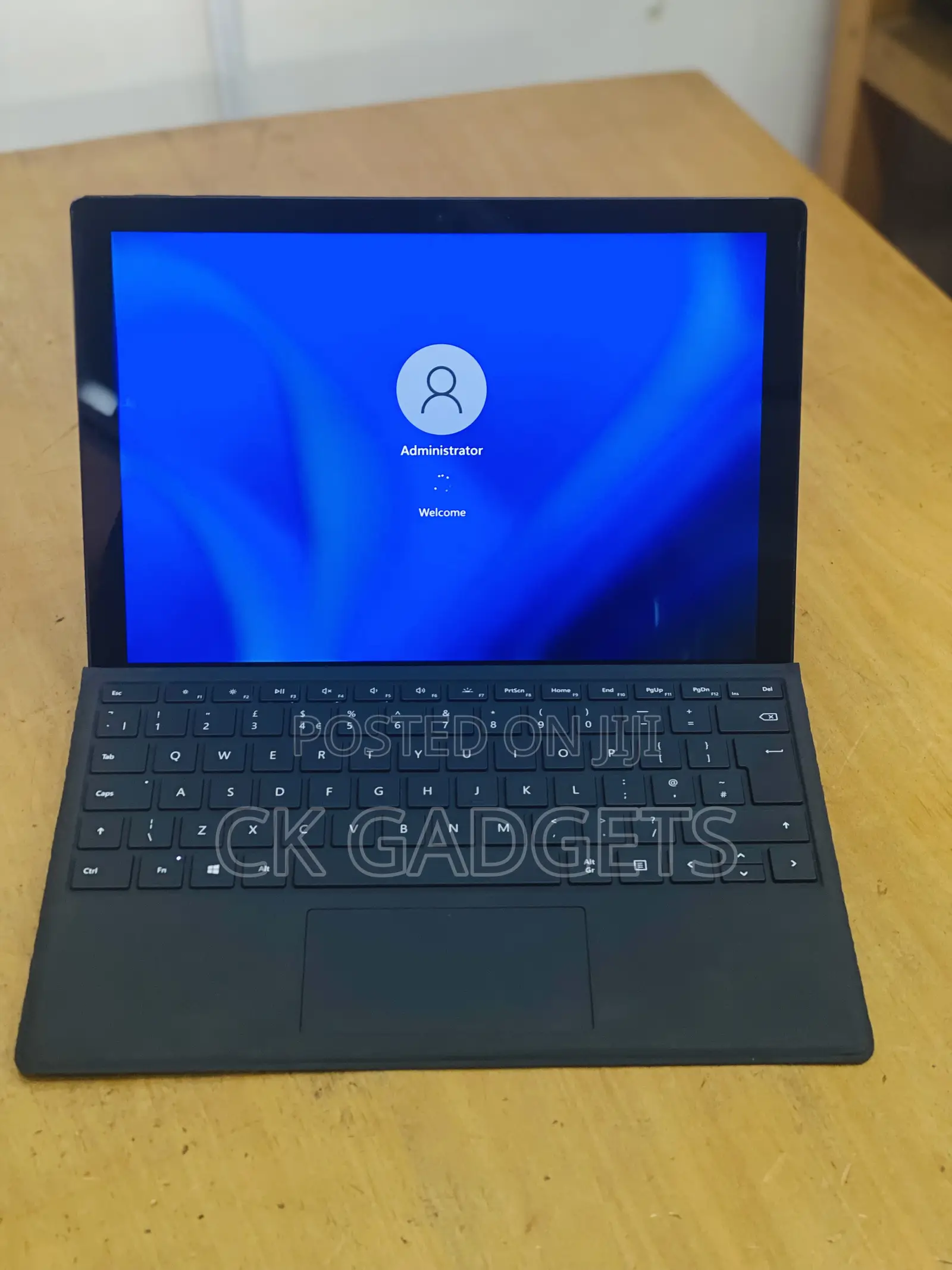 New Laptop Microsoft Surface Pro 7+ 8GB Intel Core I5 SSD 256GB