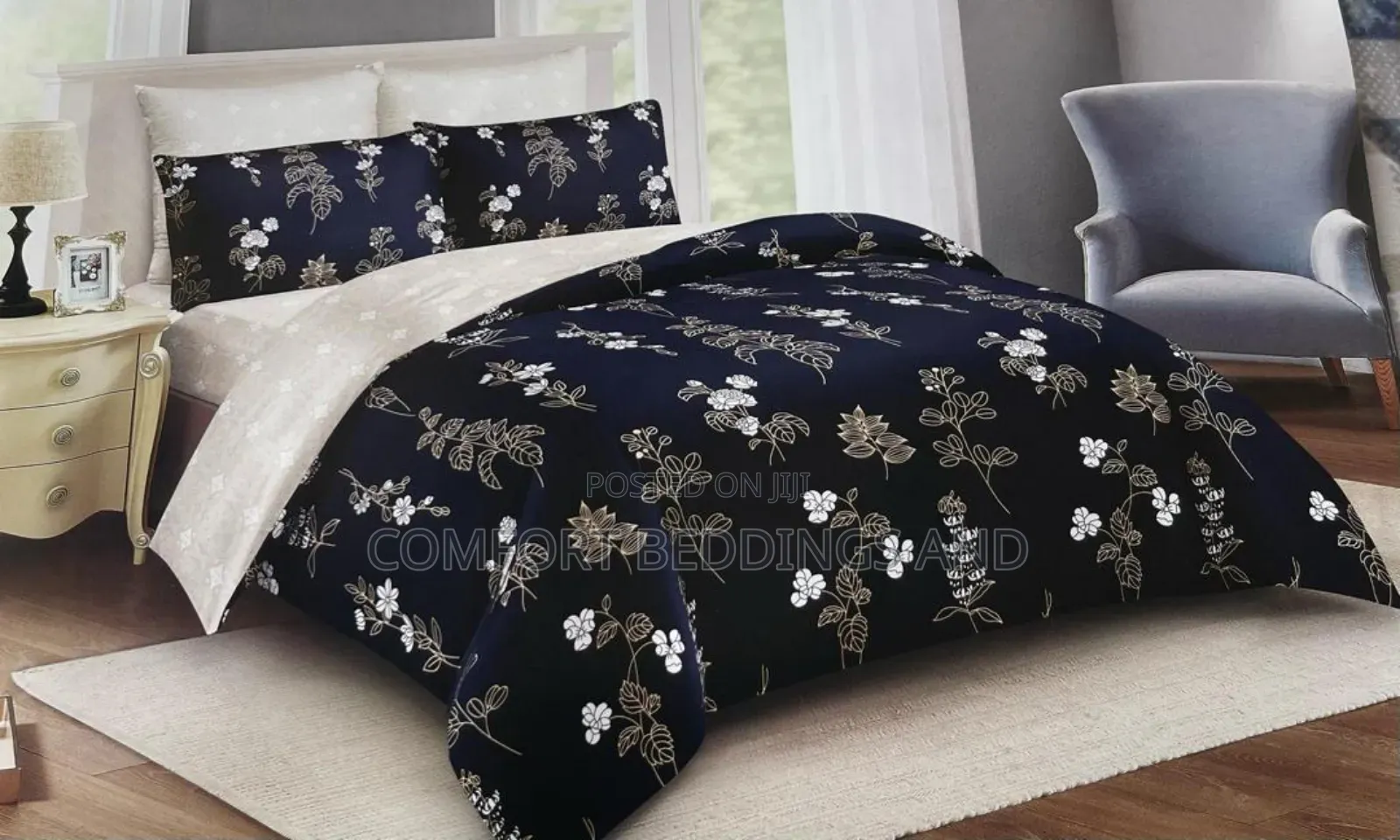 Bedcover 5*6 Honey G Flowered Black