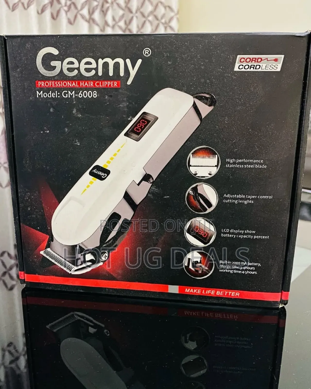 Geemy Rechargeable Shaving Machine With Battery Indicator