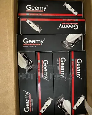 Geemy Rechargeable Shaving Machine With Battery Indicator