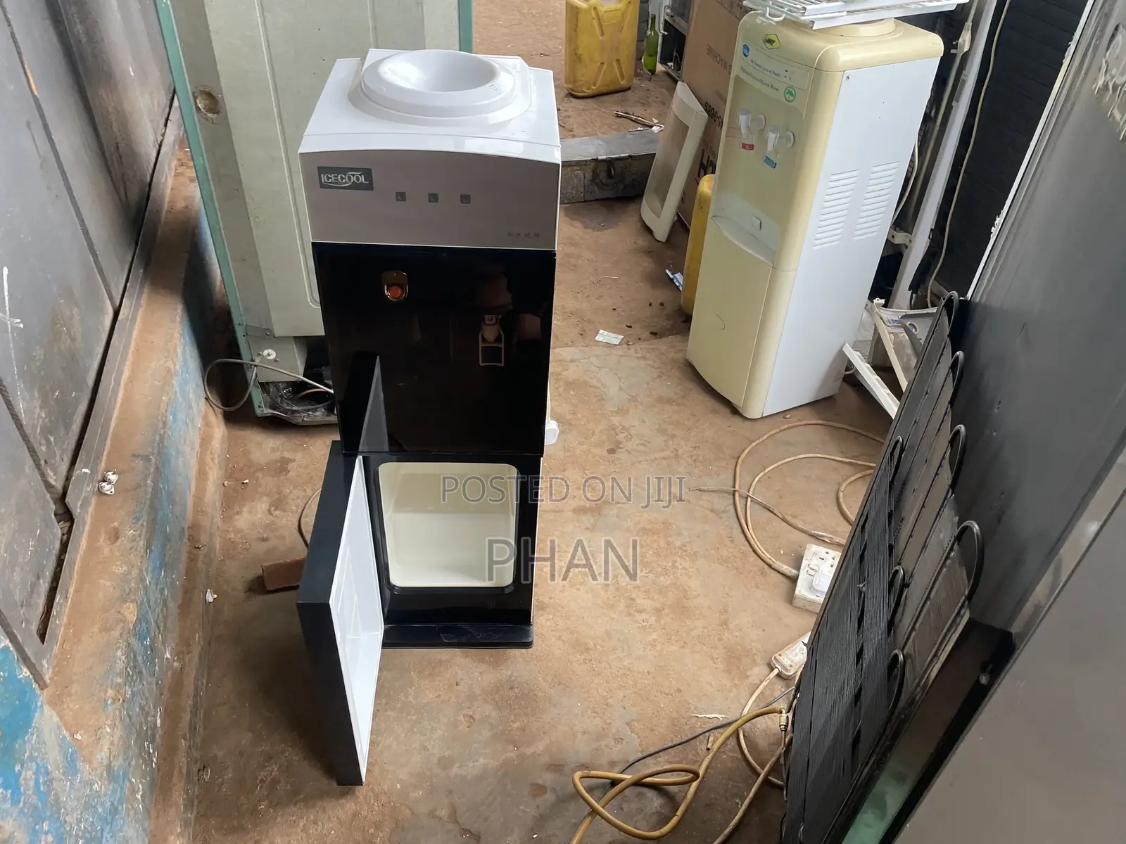 Ice Cool Water Dispenser