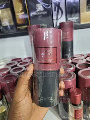 Clive Keira 2033 Oud Ispahan