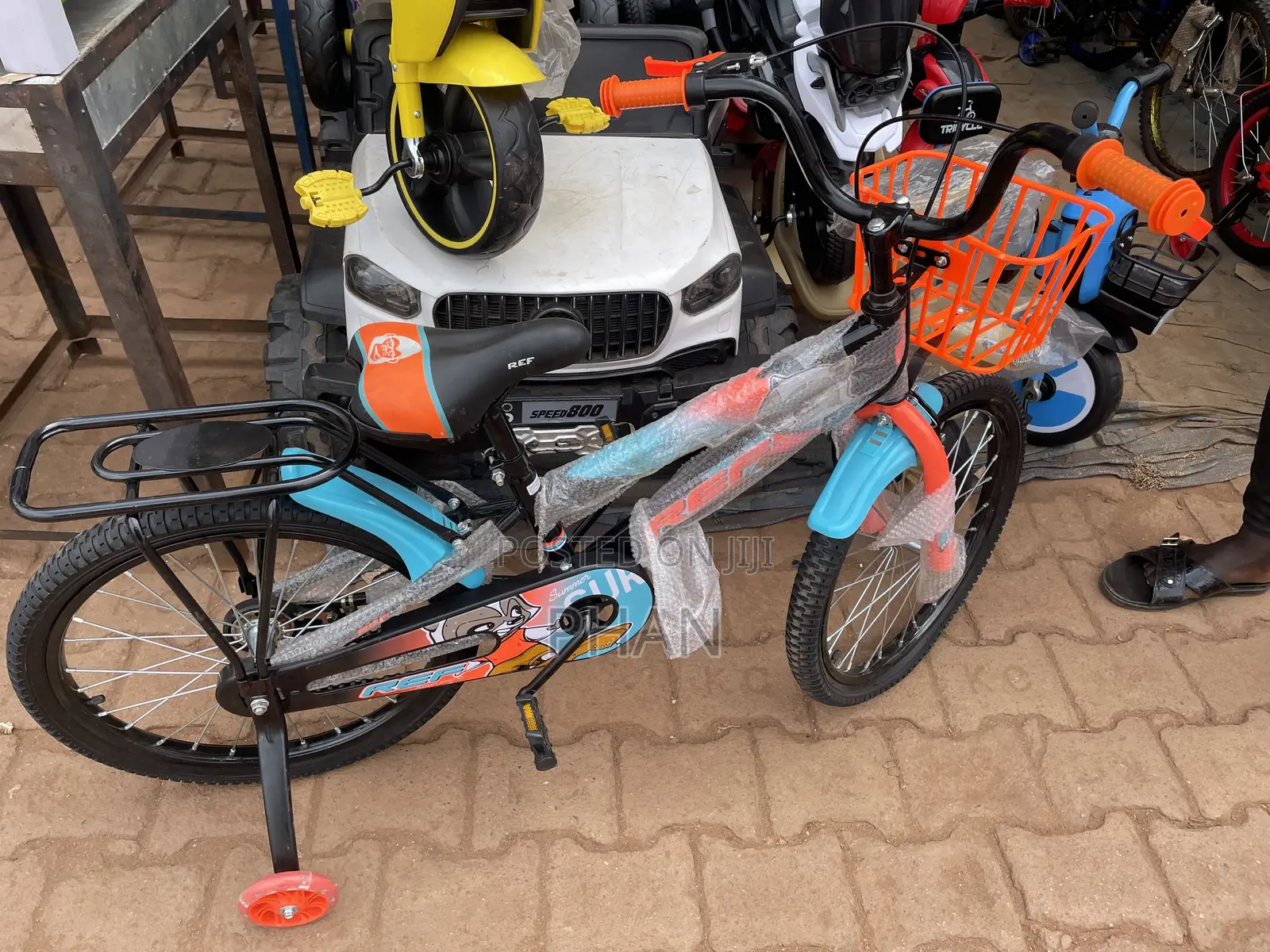Mid Age Children Bicycles