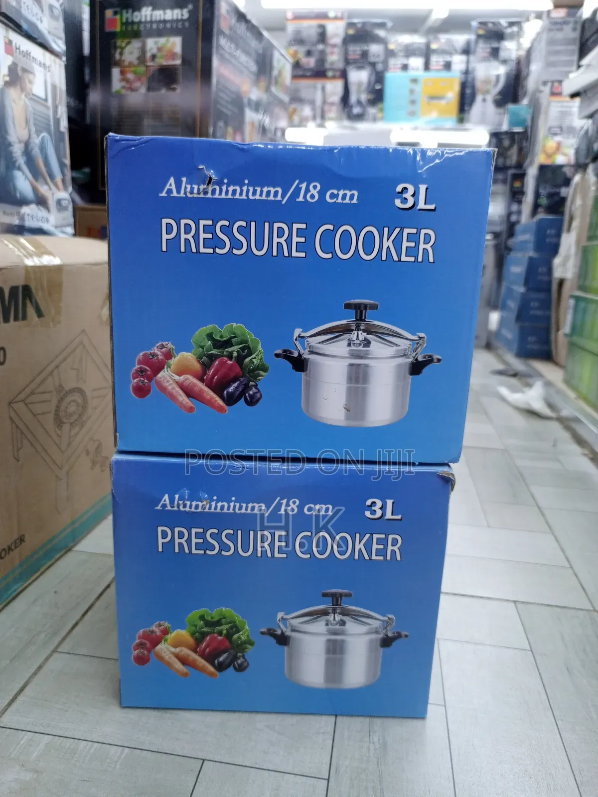 Aluminum Pressure Cooker With 3l Capacity and 18cm Diameter