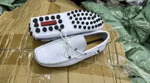 Original Men’S White Tod’S Moccasins