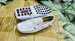 Original Men’S White Tod’S Moccasins