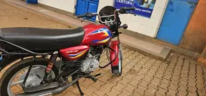 Bajaj Boxer 125 2025 Red