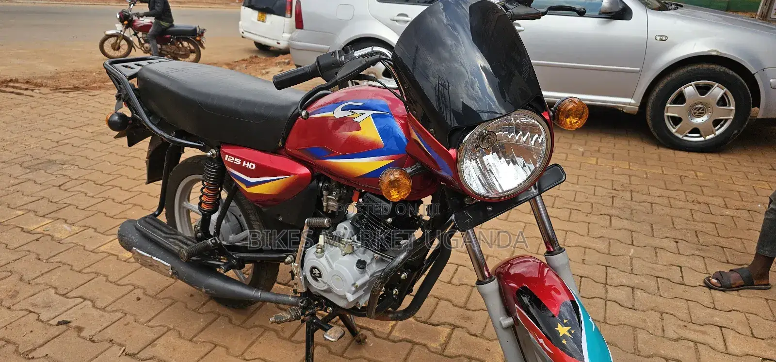 Bajaj Boxer 125 2025 Red