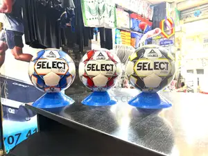 Selcet Football Tubeless Size 4
