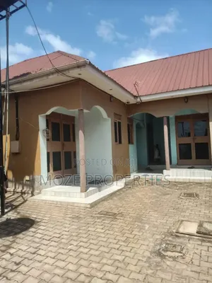 1bdrm Bungalow in Mutungo., Central Division for rent
