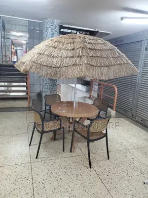 Restaurant Plastic Chairs With Umbrella/Table for Beach/Bar