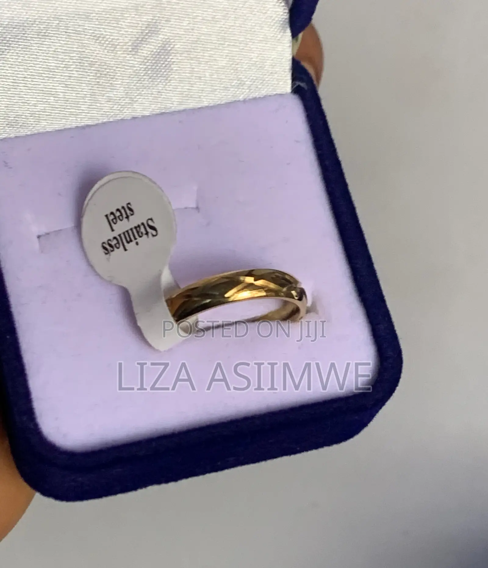 Solitaire Gold Wedding Ring Size (17) Only