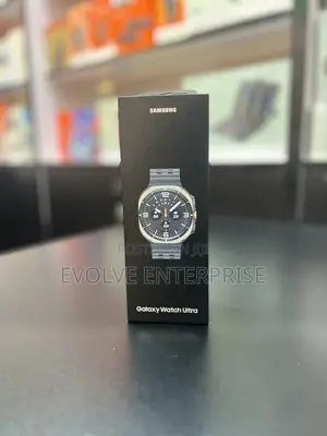 Samsung Galaxy Watch Ultra (Titanium Silver)