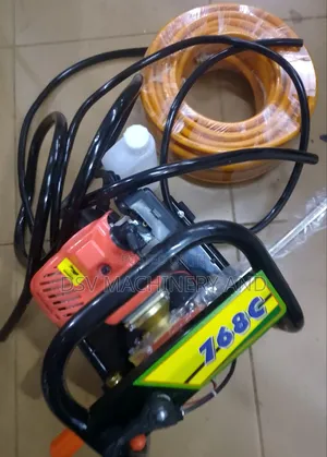 Four Stroke Portable Sprayer