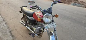 Bajaj Boxer 2018 Red